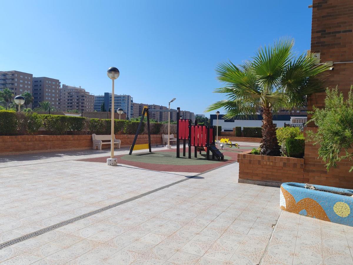 Apartamento Magic World Nueva Marina D'Or 2 Dormitorios Edificio Torremar Oropesa del Mar Exterior photo